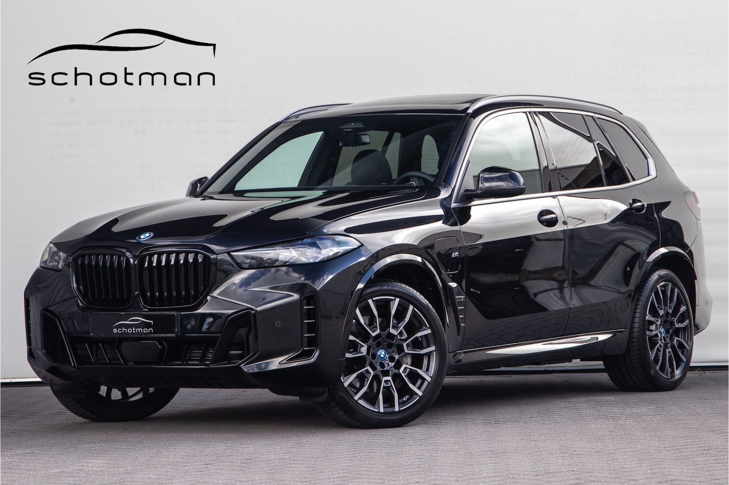 BMW X5 - xDrive50e M-Sportpakket, Panorama, Harman-Kardon, Trekhaak 2024 - AutoWereld.nl