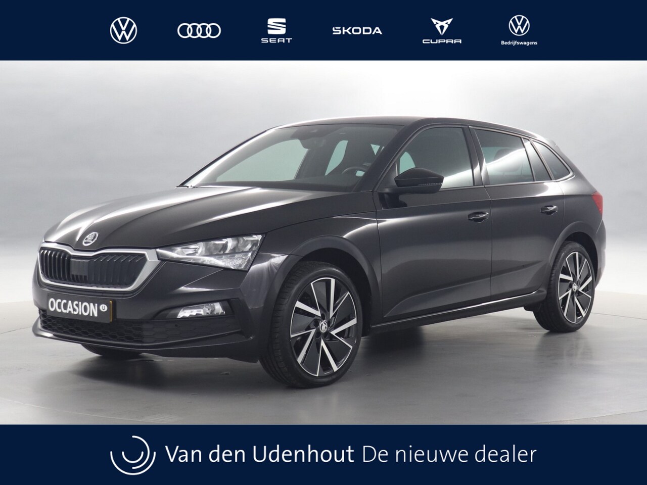 Skoda Scala - 1.0 TSI 110pk Sport Business DSG / 18" Lichtmetalen Velgen / Stoelverwarming / PDC - AutoWereld.nl