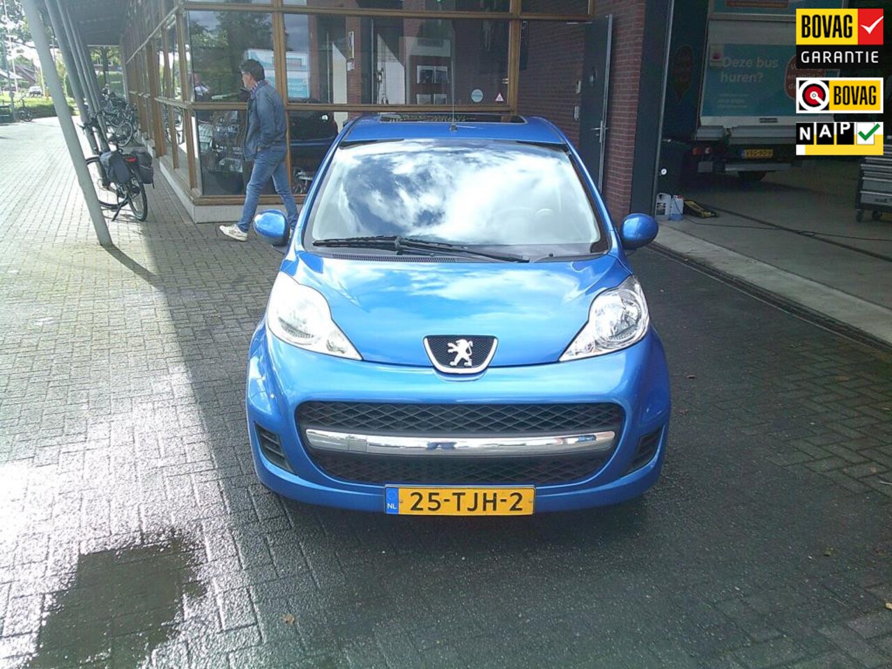 Peugeot 107 - 1.0-12V Sportium 1.0-12V Sportium - AutoWereld.nl