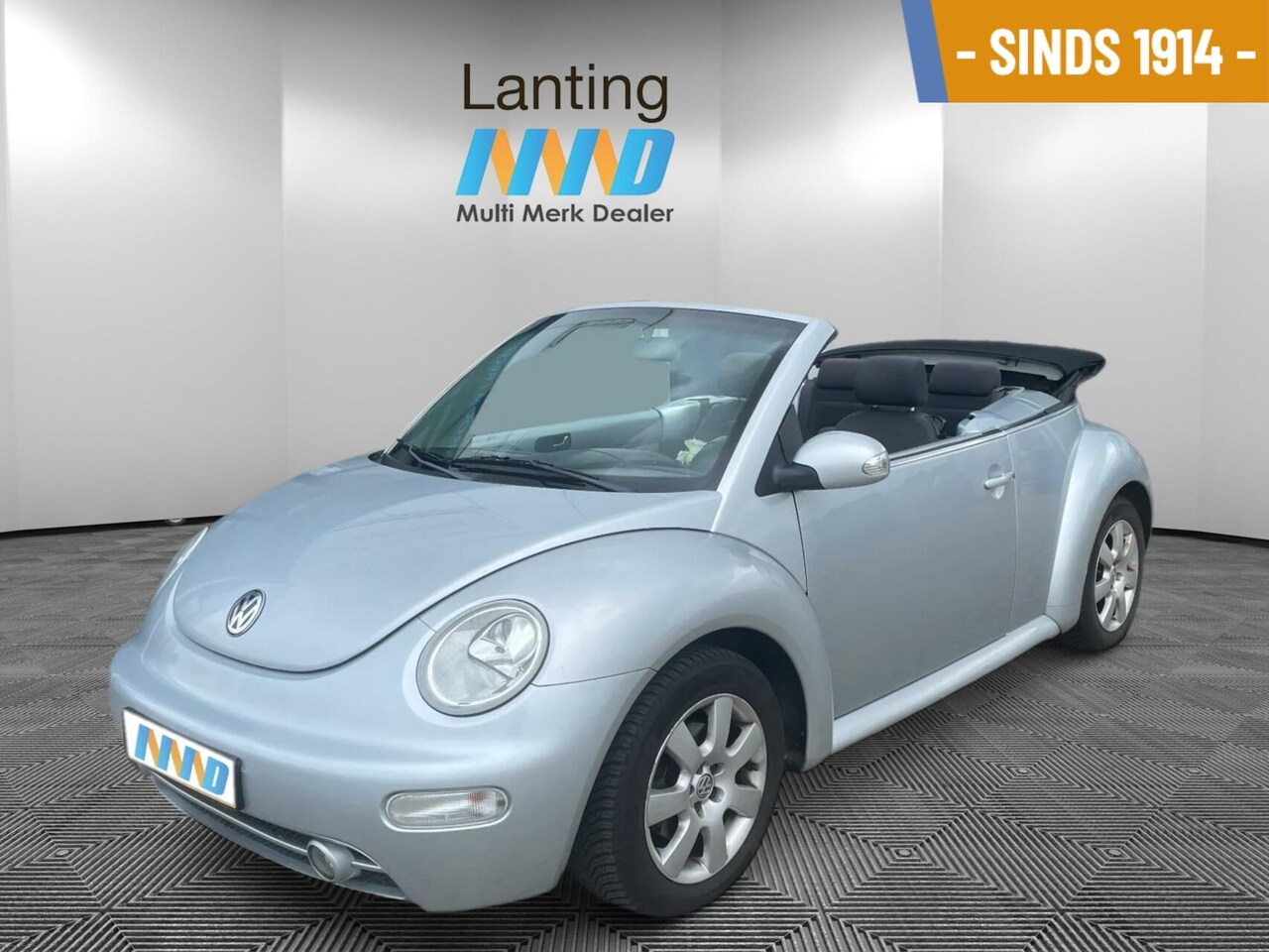 Volkswagen New Beetle Cabriolet - 1.6 Highline airco cruise - AutoWereld.nl