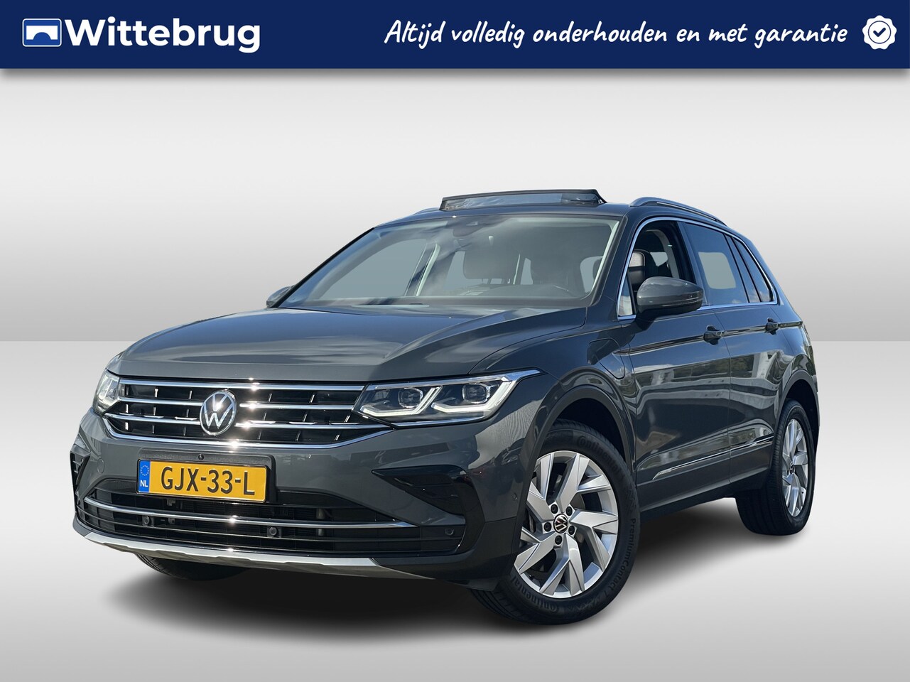 Volkswagen Tiguan - 1.4 TSI eHybrid R-Line Business+ | Schuif-/ kanteldak | Lederen interieur | Rijklaarprijs! - AutoWereld.nl