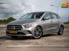 Mercedes-Benz B-klasse - 180 Premium Plus | Automaat | Airco/Clima | Cruise Control | Achteruitrijcamera | Stoelver