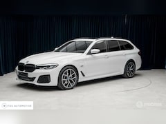 BMW 5-serie Touring - 530e xDrive M-Sport, HK, trekhaak, pano