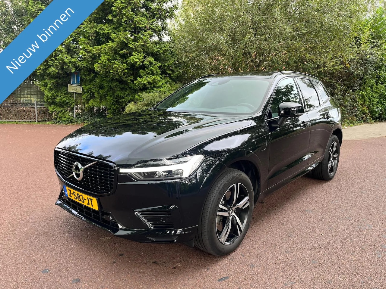 Volvo XC60 - 2.0 Recharge T6 AWD R-Design 2.0 Recharge T6 AWD R-Design - AutoWereld.nl