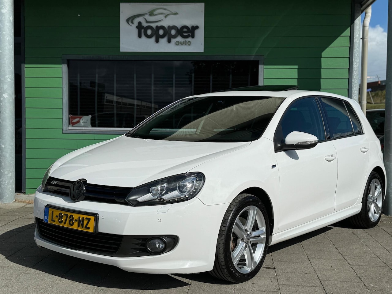 Volkswagen Golf - 1.4 TSI R-Line Edition / Led / Schuif/KantelDak / - AutoWereld.nl