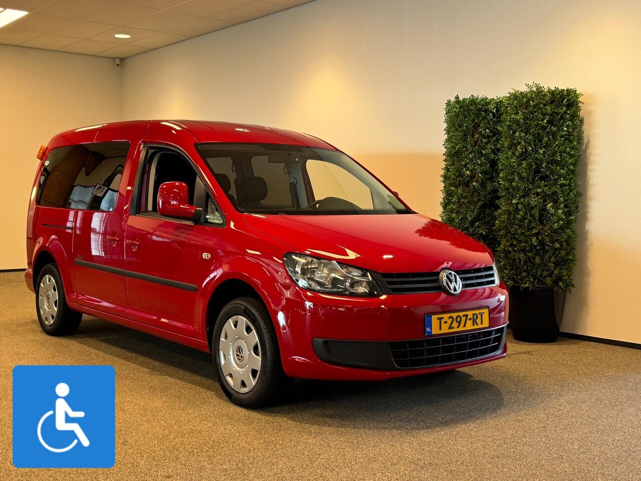 Volkswagen Caddy - Rolstoelauto 5+1 - AutoWereld.nl