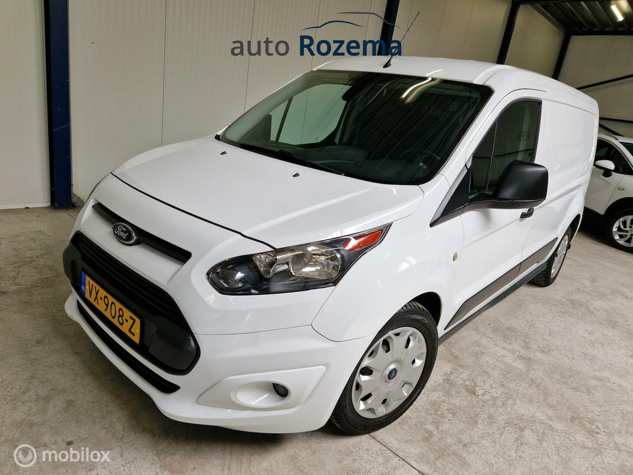 Ford Transit Connect - 1.5 TDCI L2 Trend HP Airco,Navi+camera,Pdc Automaat - AutoWereld.nl