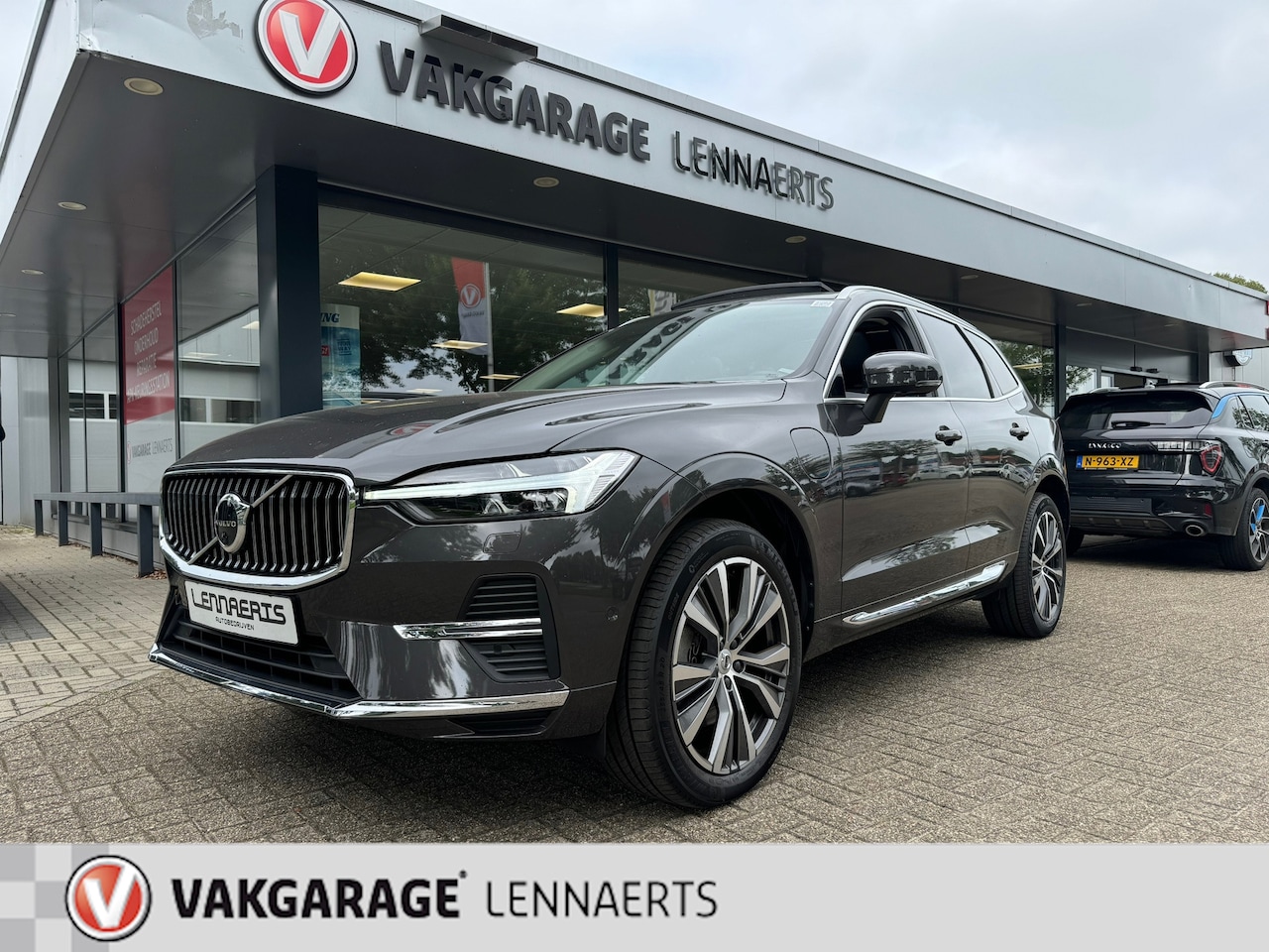 Volvo XC60 - 2.0 Recharge T8 AWD Inscription 2.0 Recharge T8 AWD Inscription, leer adap cruise, trekhaak, ect.. Rijklaarprijs - AutoWereld.nl