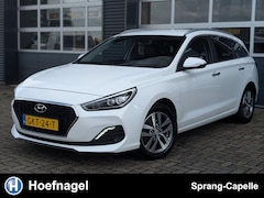 Hyundai i30 Wagon - 1.4 T-GDI Premium |Trekhaak|Camera|Stuur-/Stoelverw.|