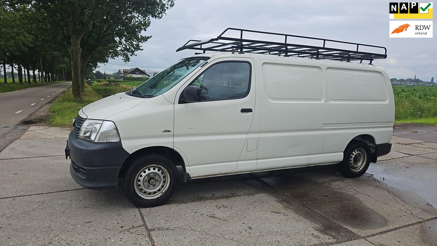 Toyota HiAce - 2.5 D-4D LWB Comfort/ LANG MODEL/ LONG MODEL - AutoWereld.nl