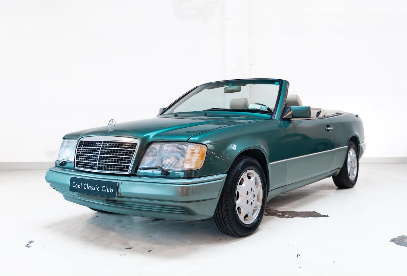 Mercedes-Benz E-klasse Cabrio - 320 Low Mileage - Second Owner - Fully Serviced - - AutoWereld.nl