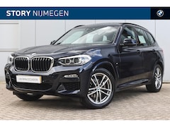 BMW X3 - xDrive20i High Executive M Sport Automaat / Panoramadak / Trekhaak / LED / Sportstoelen /