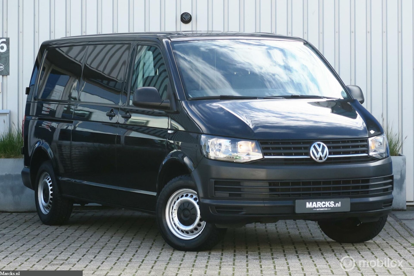 Volkswagen Transporter - 2.0 TDI L2 Airco + Cruise Controle - AutoWereld.nl