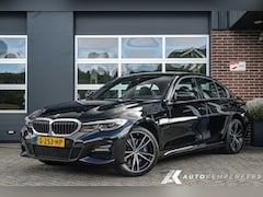 BMW 3-serie - 330 330e High Executive M Sport | Laser | Head-Up | H/K | Leder | 19 Inch | NL-Auto |