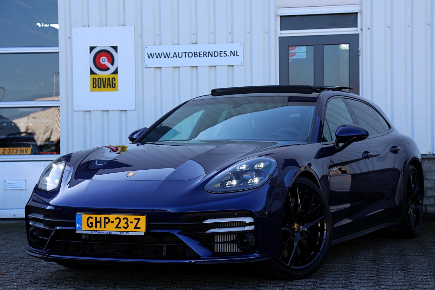 Porsche Panamera Sport Turismo - 4.0 Turbo S 700PK E-Hybrid 5P.*Facelift!*BTW*Perfect Porsche Onderh.*1ste Eig!*Achterasbes - AutoWereld.nl