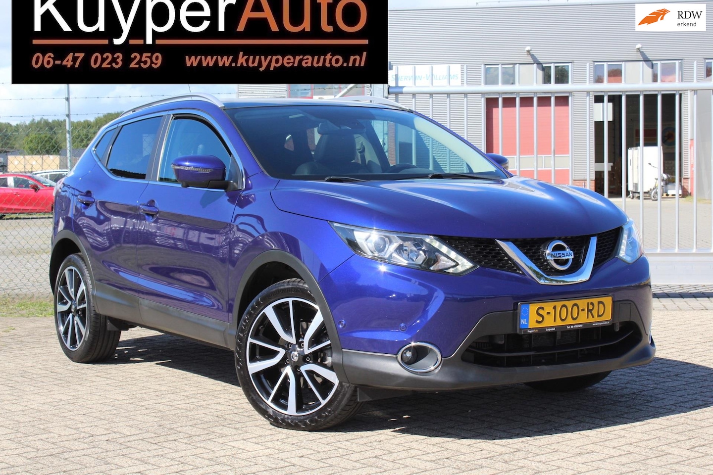 Nissan Qashqai - 1.2 Tekna automaat leder keyless camera's rondom panoramadak etc - AutoWereld.nl