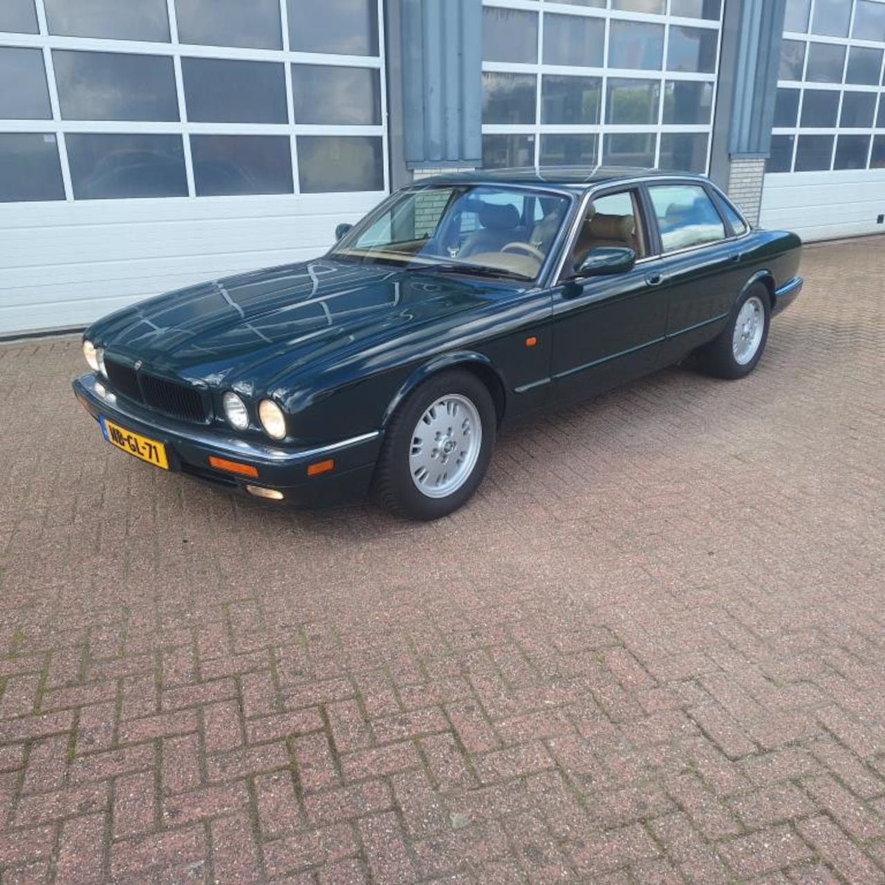 Jaguar XJ - 3.2 3.2 - AutoWereld.nl