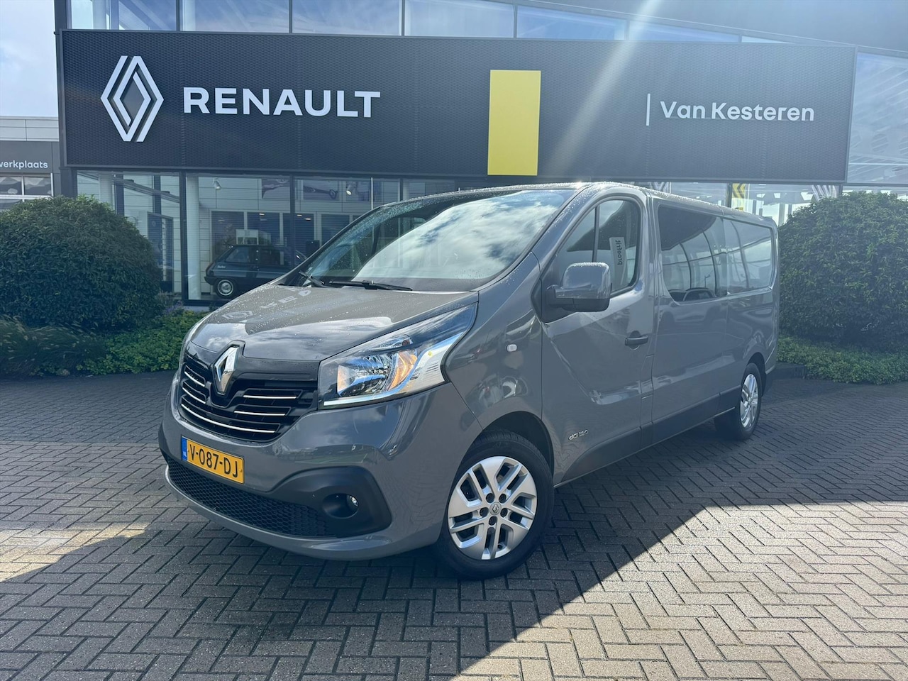 Renault Trafic - DCi 120PK Luxe L2H1 Dubble Cabine Trekhaak / Camera - AutoWereld.nl