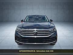 Volkswagen Touareg - 3.0 TDI Nieuw Model Grijs Kenteken ACC Comfortstoelen Trekhaak LED 19 Inch