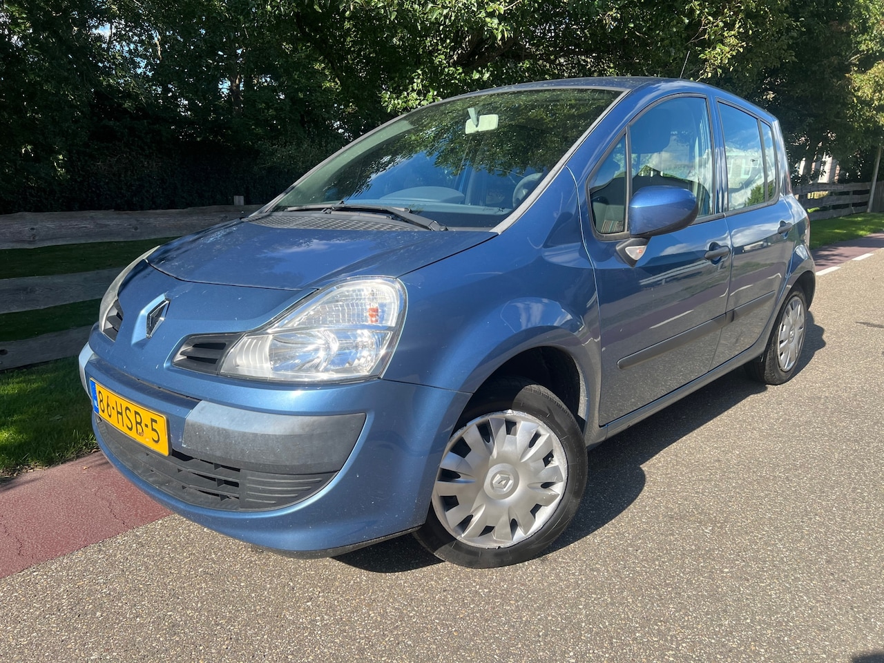 Renault Modus - 1.2-16V Expression APK tm Augustus 2025 - AutoWereld.nl