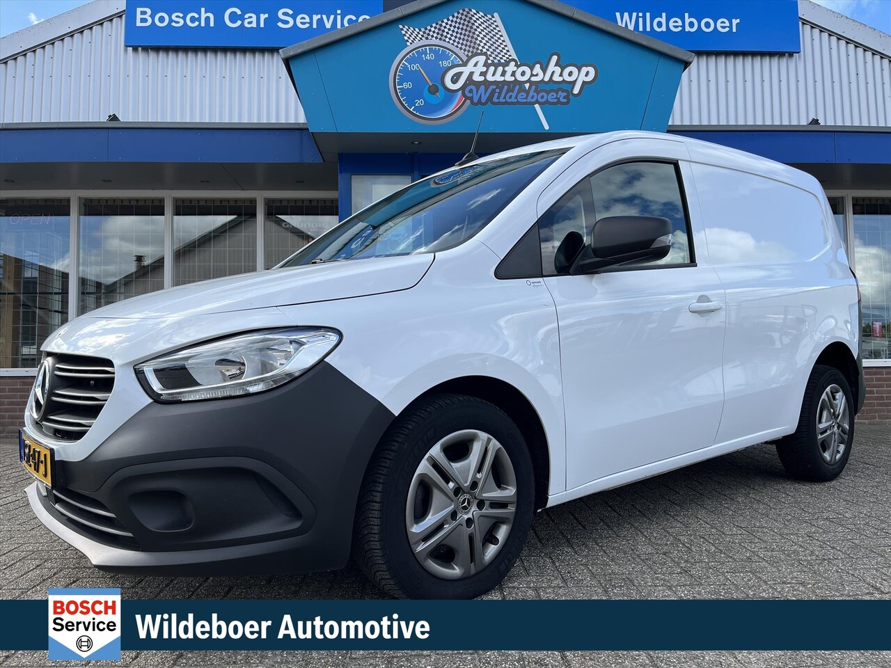 Mercedes-Benz Citan - 108 CDI L1 Base + AIRCO + CRUISE + SCHUIFDEUR - AutoWereld.nl