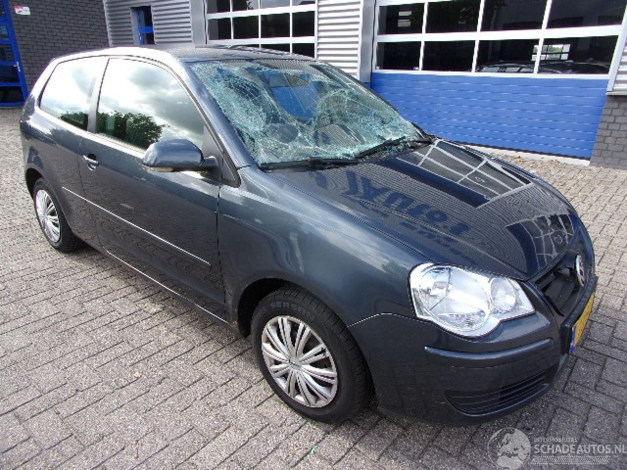 Volkswagen Polo - 1.2-12V Optive 1.2 12V OPTIVE - AutoWereld.nl