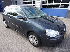 Volkswagen Polo - 1.2 12V OPTIVE