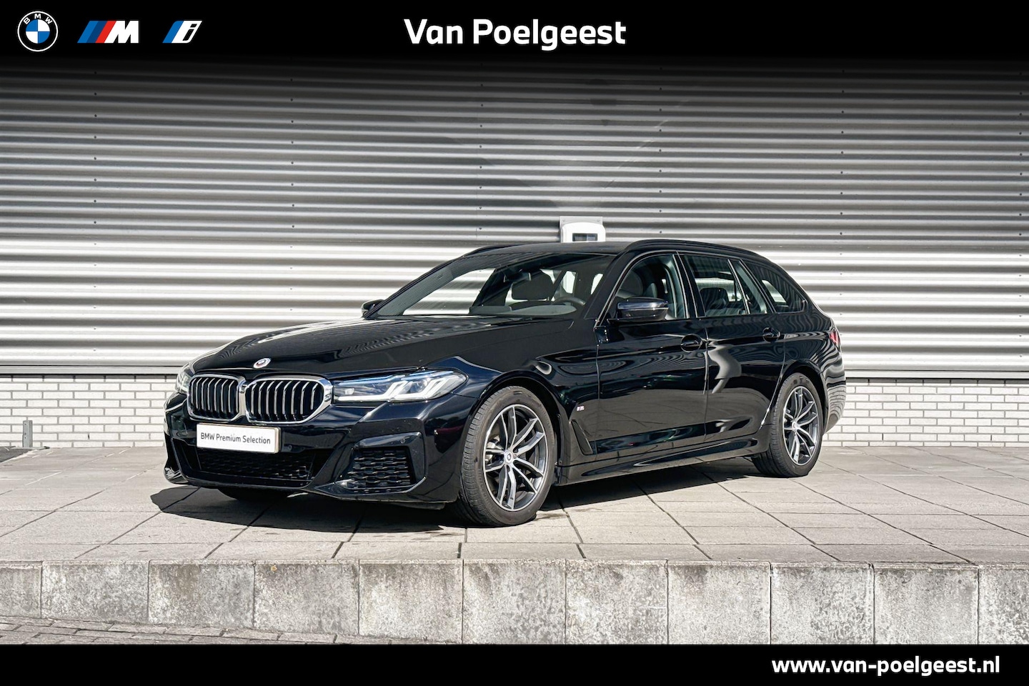 BMW 5-serie Touring - 520i High Executive / M Sport / Parking Pack / Trekhaak - AutoWereld.nl