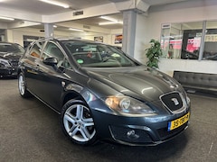 Seat Leon - 1.2 TSI *NAP*Leder*Facelift*NAVI