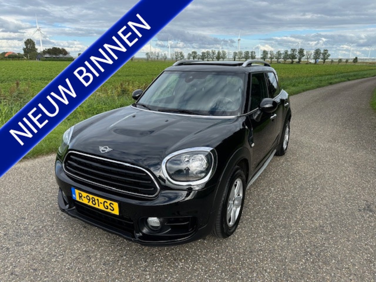 MINI Countryman - Mini 1.5 Cooper Chili Navigatie Panoramadak PDC Enz - AutoWereld.nl