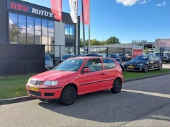 Volkswagen Polo - 1.4 Trendline