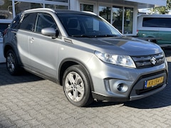 Suzuki Vitara - 1.6 Exclusive Navigatie Camera Cruise control Climate control Stoelverwarming