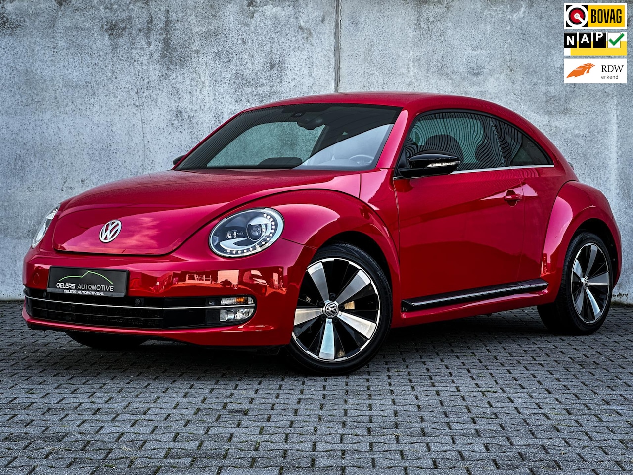 Volkswagen Beetle - 1.4 TSI Sport | Leder | Clima | Cruise | Navigatie | PDC | Lichtmetalen velgen | - AutoWereld.nl