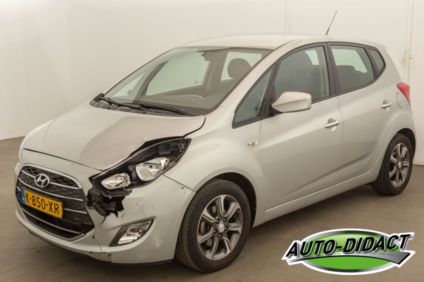 Hyundai ix20 - 1.6i GO 41.827 km - AutoWereld.nl