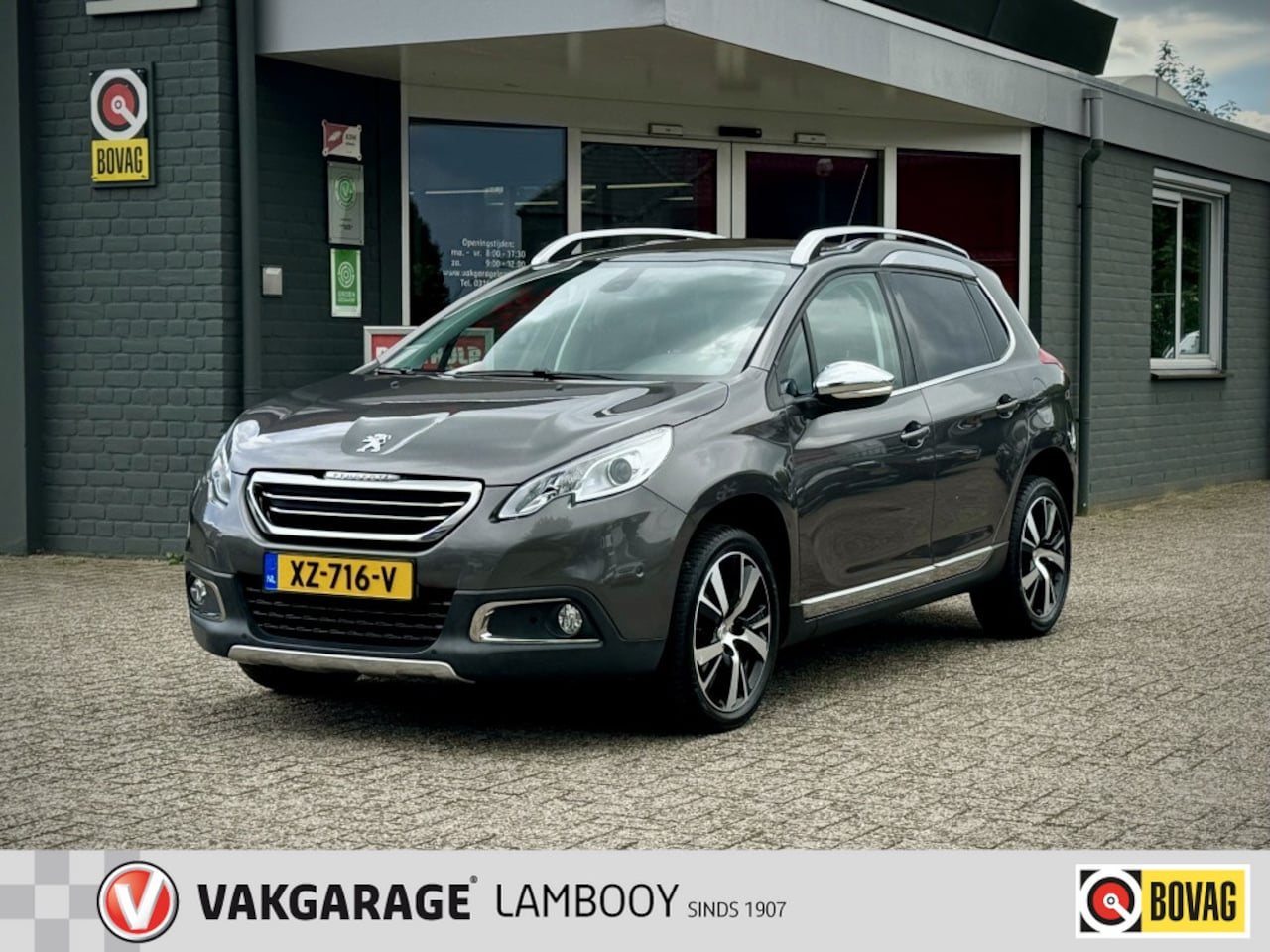 Peugeot 2008 - 1.2 PureTech 110PK Allure Automaat Panoramadak Navi - AutoWereld.nl