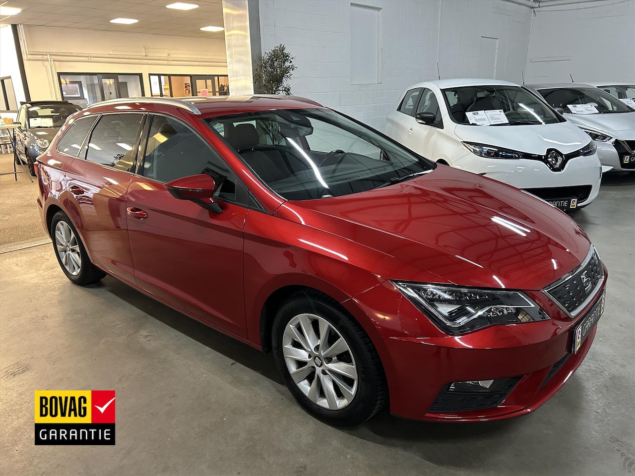 Seat Leon Sportstourer - 1.0 EcoTSI 115PK DSG-7 Style Business Intense - AutoWereld.nl