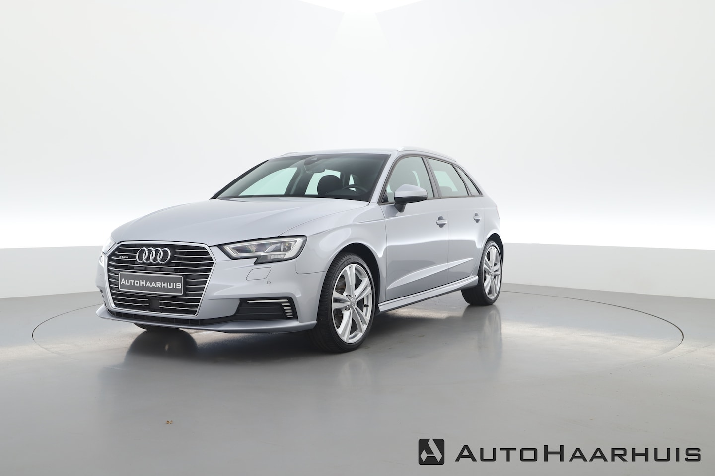 Audi A3 Sportback - 40 e-tron | Navi | Digi. Dashboard | Adapt. Cruise | Stoelverw. | Keyless - AutoWereld.nl