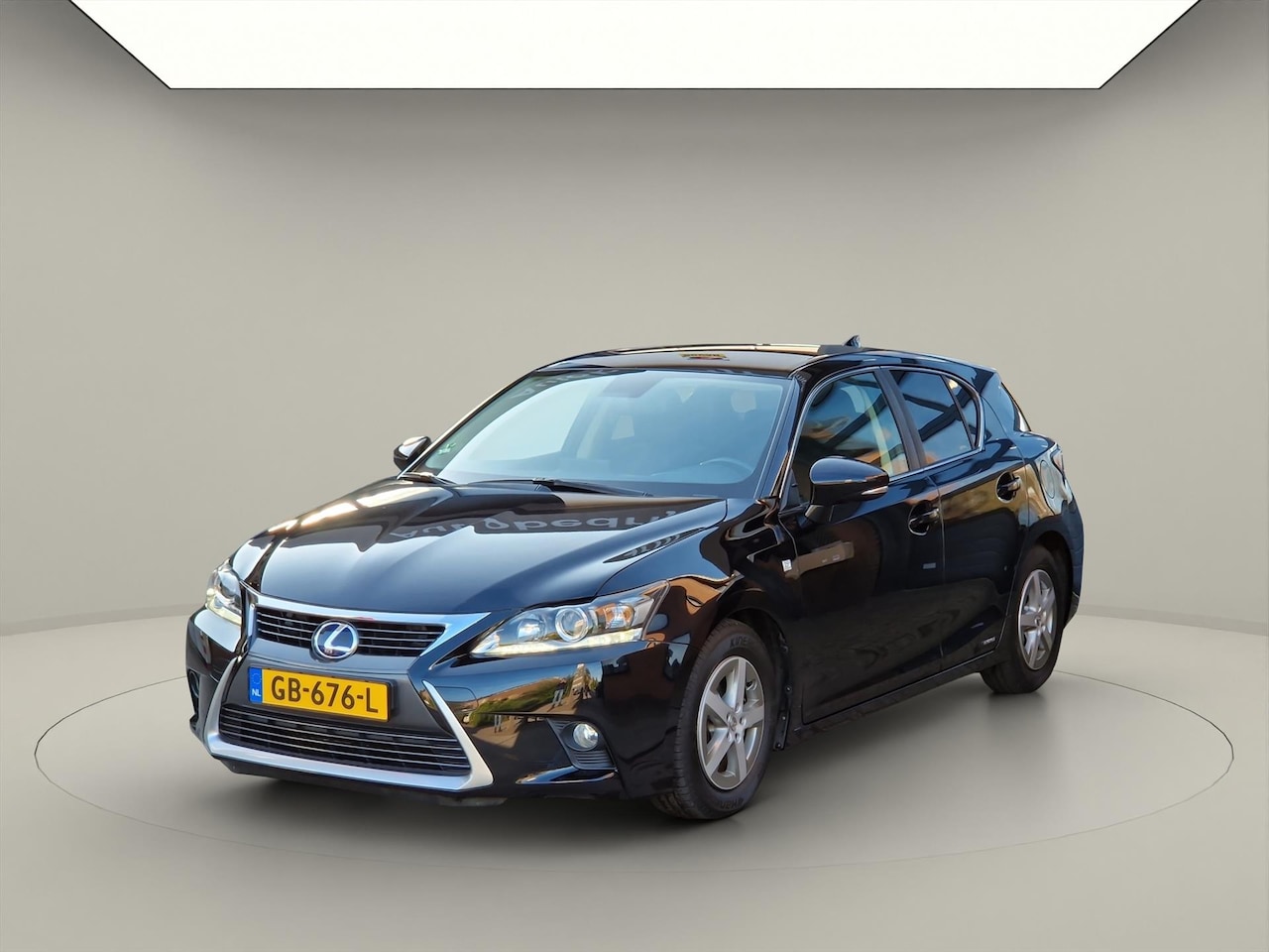 Lexus CT 200h - 25th Edition Dealer Onderhouden - NL Auto - AutoWereld.nl