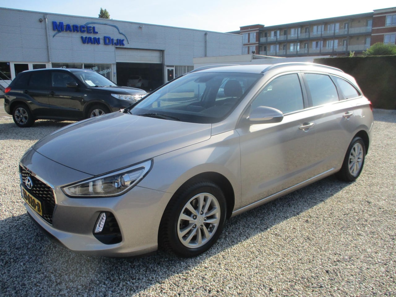 Hyundai i30 Wagon - 1.4 T-GDI Comfort 1.4 T-GDI (benzine) Comfort - AutoWereld.nl