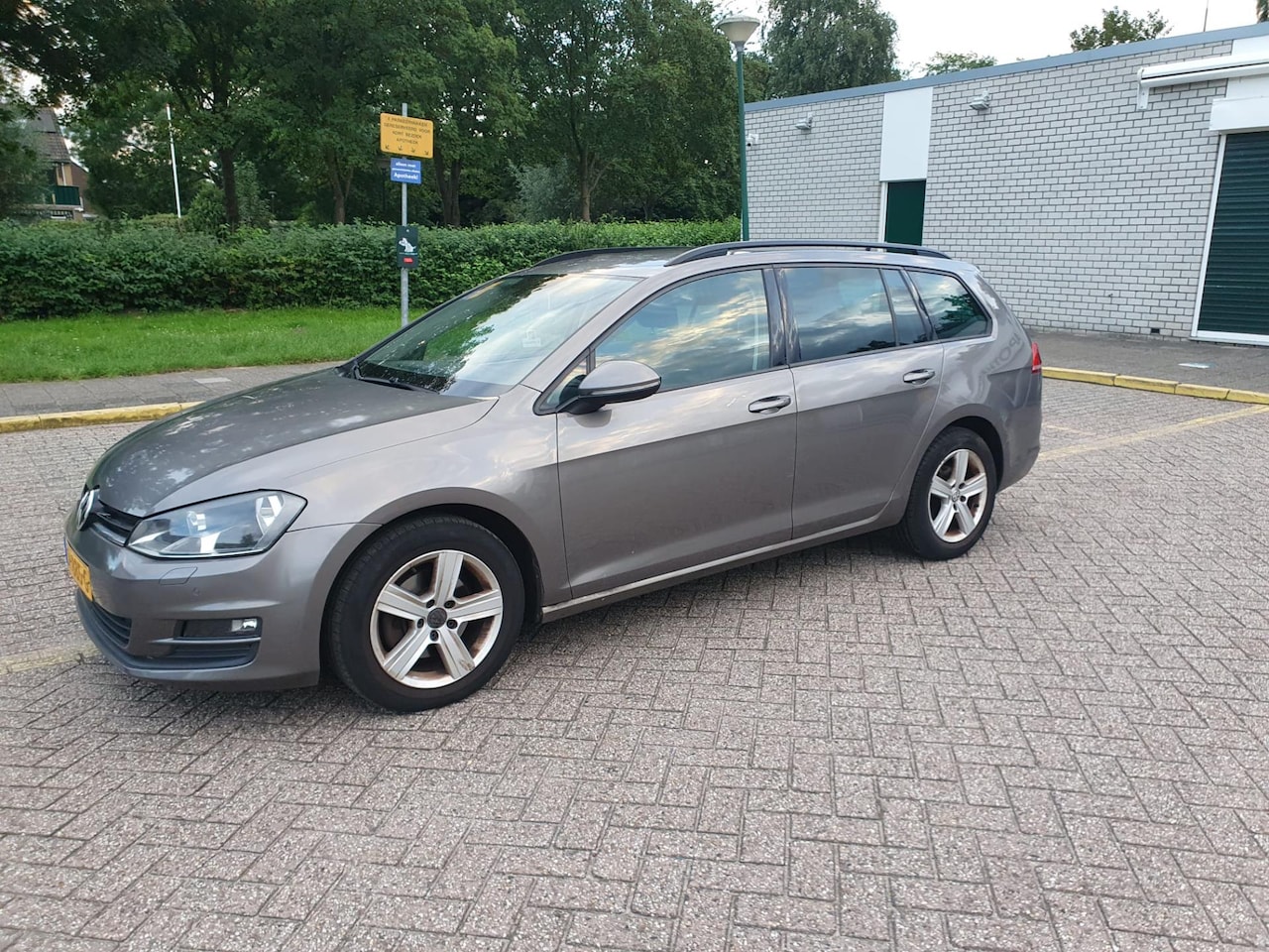 Volkswagen Golf Variant - 1.6 TDI Trendline/ automaat/ euro 5 - AutoWereld.nl