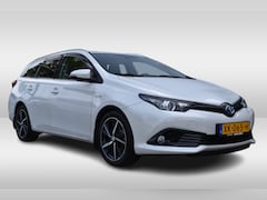 Toyota Auris Touring Sports - 1.8 Hybrid Dynamic Ultimate