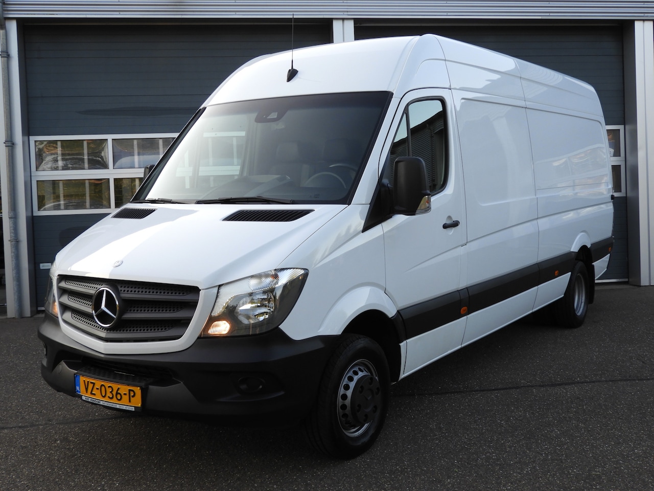 Mercedes-Benz Sprinter - 516 2.2 CDI 432 HD L3H2 CAMERA | 3.5t. TREKHAAK - AutoWereld.nl