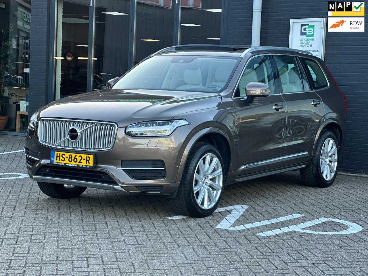 Volvo XC90 - 2.0 T8 Twin Engine AWD Inscription / PANODAK / CAMERA/ NETTE STAT!! - AutoWereld.nl