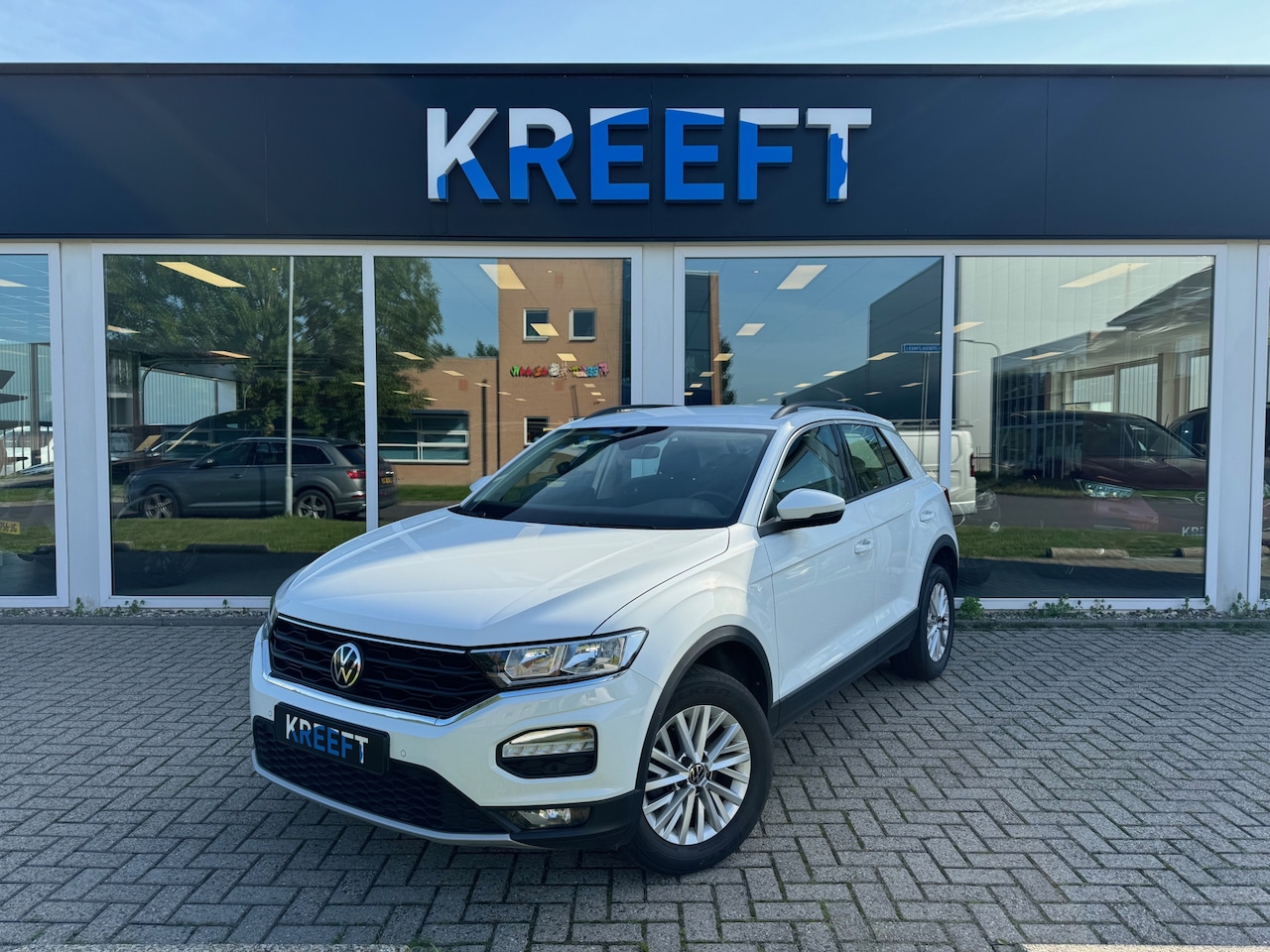 Volkswagen T-Roc - 1.5 TSI Style App Connect | 1jr garantie - AutoWereld.nl