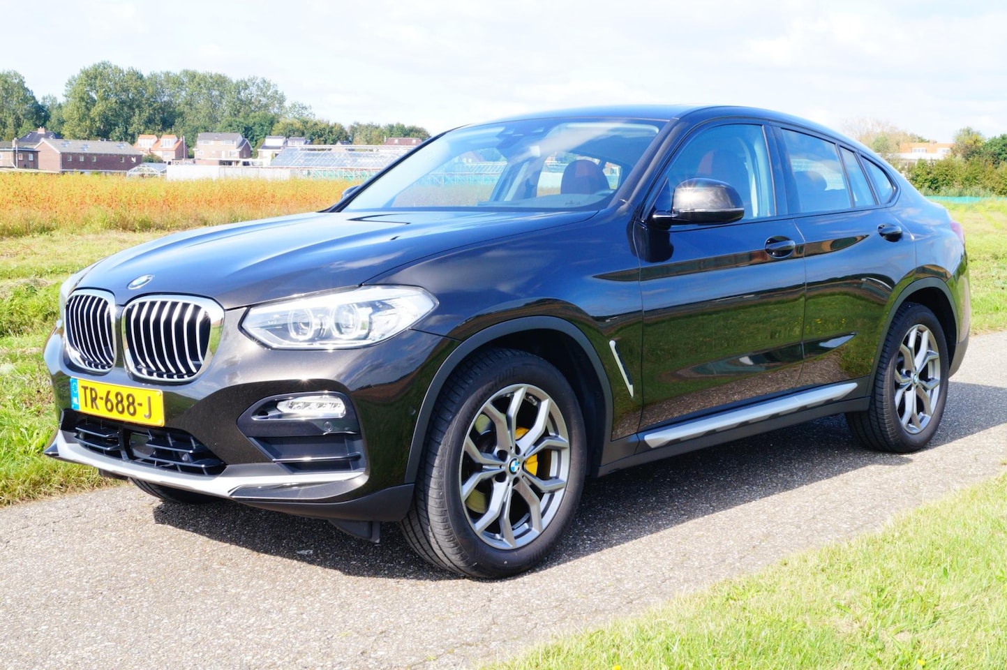 BMW X4 - XDrive High Executive 3.0i upgrade - AutoWereld.nl