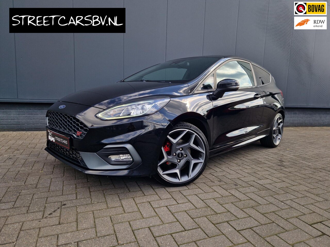 Ford Fiesta - ST-3 200pK Performance /12 maanden garantie - AutoWereld.nl