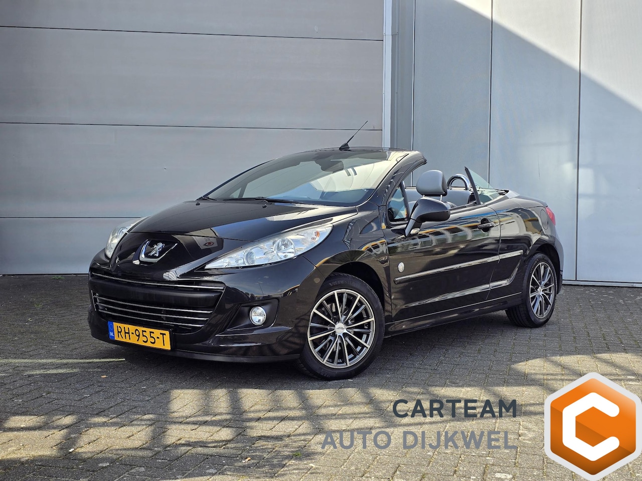 Peugeot 207 CC - 1.6 VTi Roland Garros 1.6 VTi Roland Garros - AutoWereld.nl