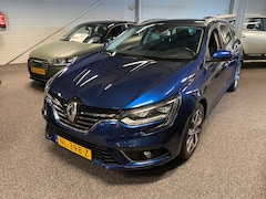 Renault Mégane Estate - 1.2 TCe Bose * handelsprijs *Panoramadak/Head up display/Stoelverwarming/Camera/Climate co