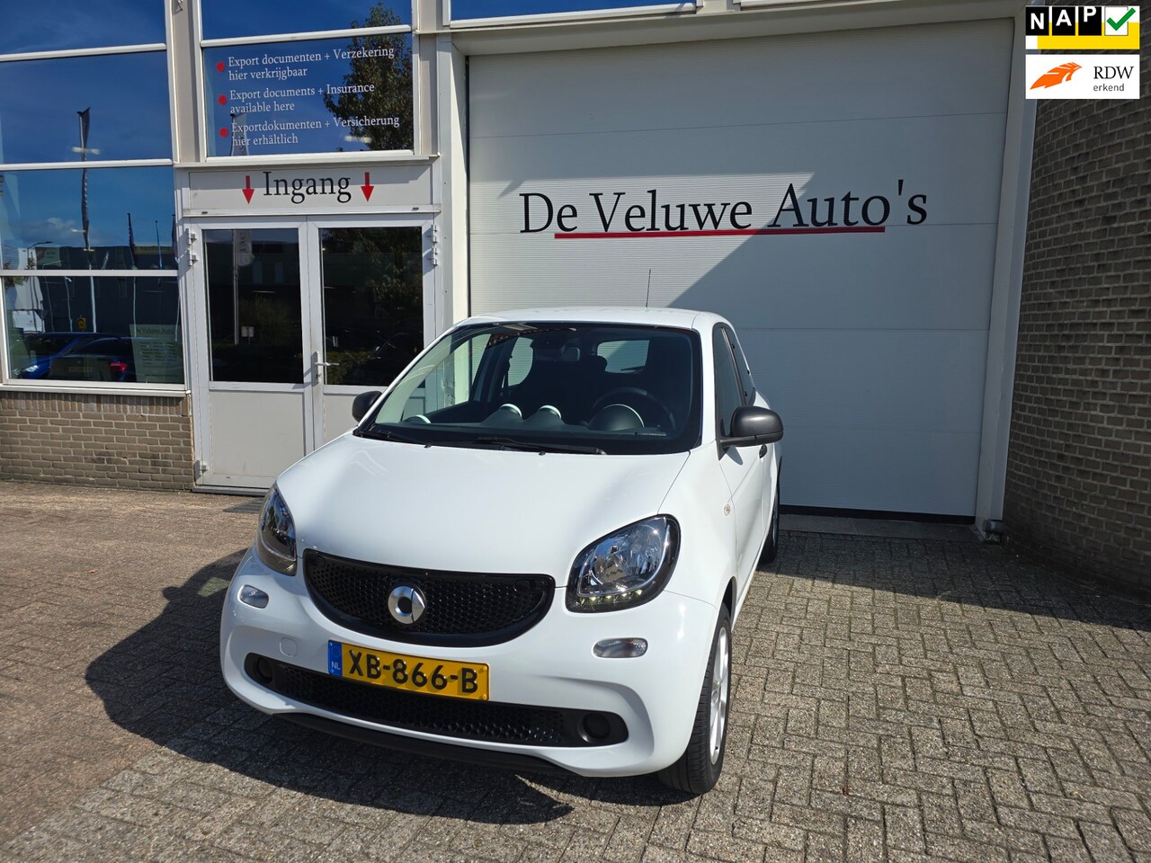 Smart Forfour - 1.0 Business Solution / AIRCO / CRUISE / CV - AutoWereld.nl