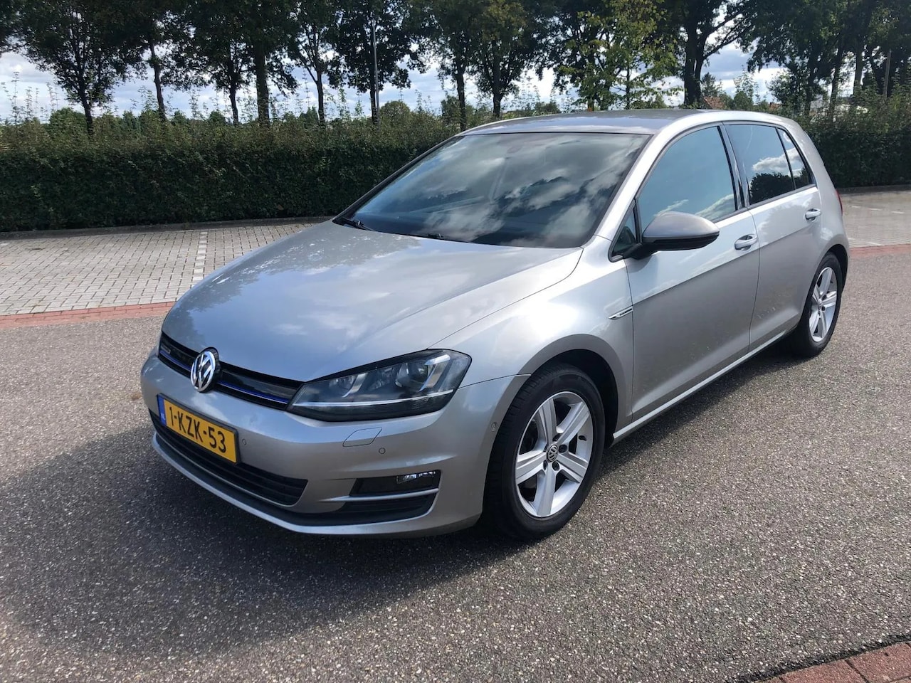 Volkswagen Golf - 1.6 TDI Highline BlueMotion 1.6 TDI Highline BlueMotion - AutoWereld.nl